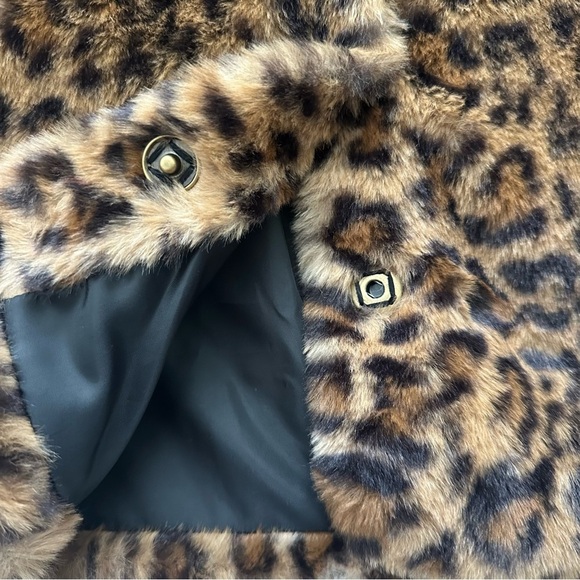 Leopard Print Faux Fur Kids Jacket Size 5 - Picture 11 of 13